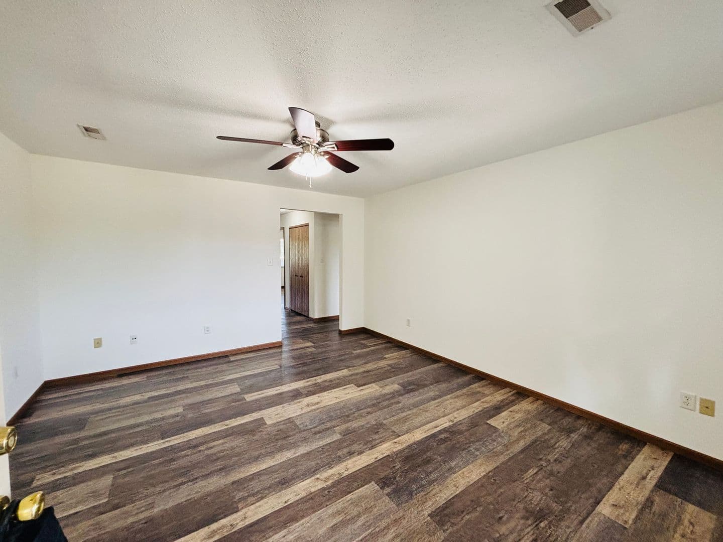 O'Fallon Apartment: 220 Savannah Noel Street
