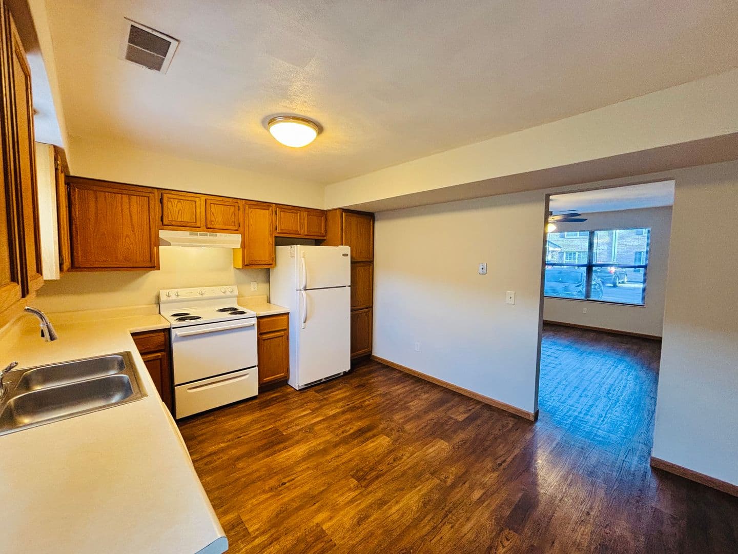 Belleville Apartment: 1730 Shadow Ridge Ct