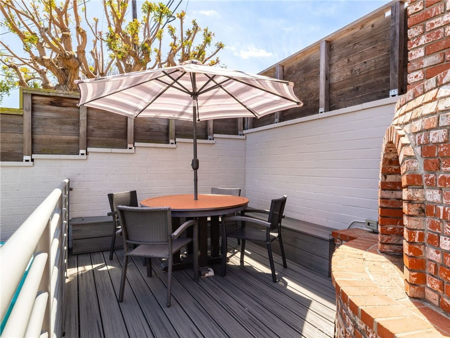 San Pedro House: 1821 S Patton Ave