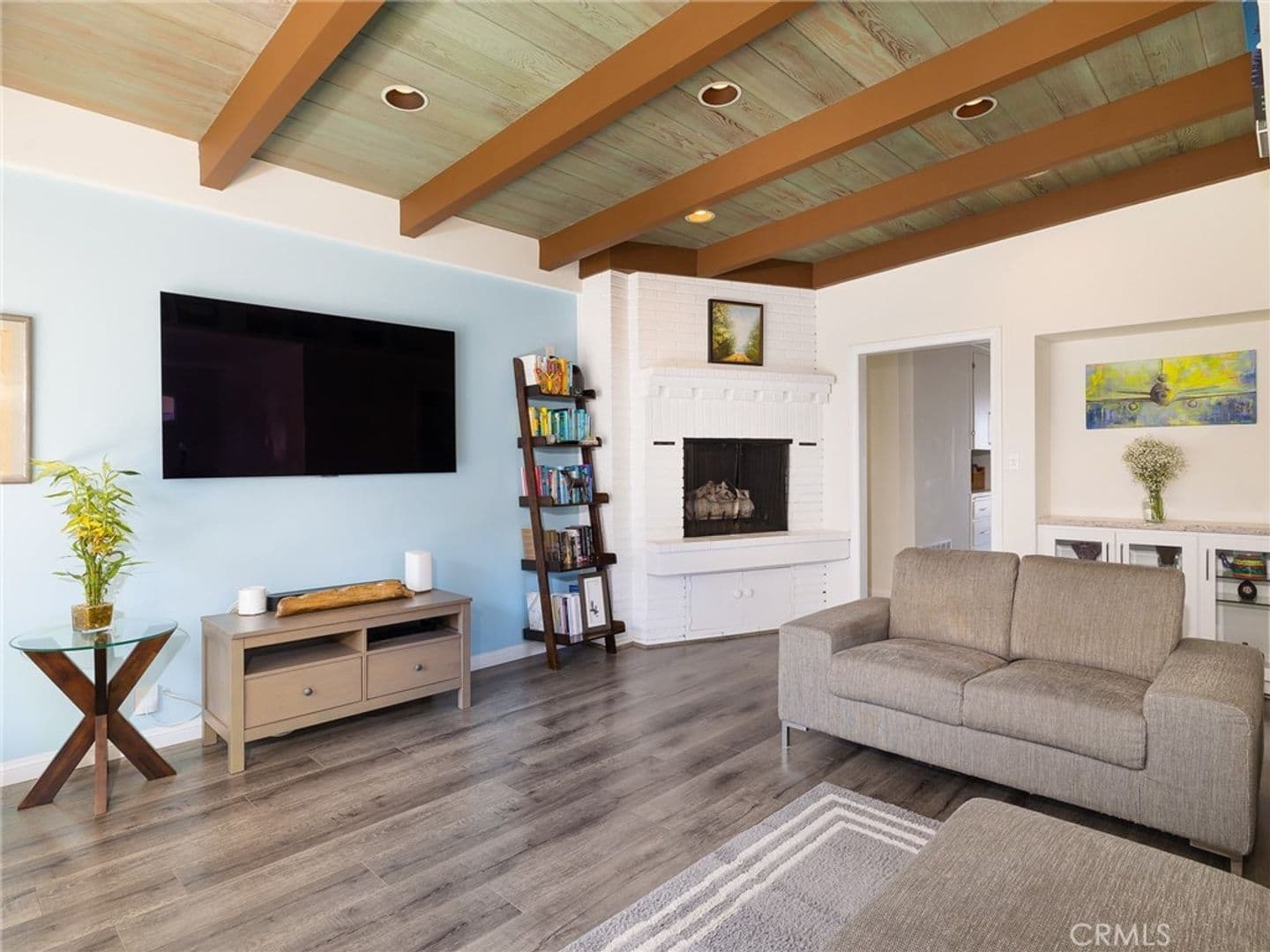 San Pedro House: 1821 S Patton Ave