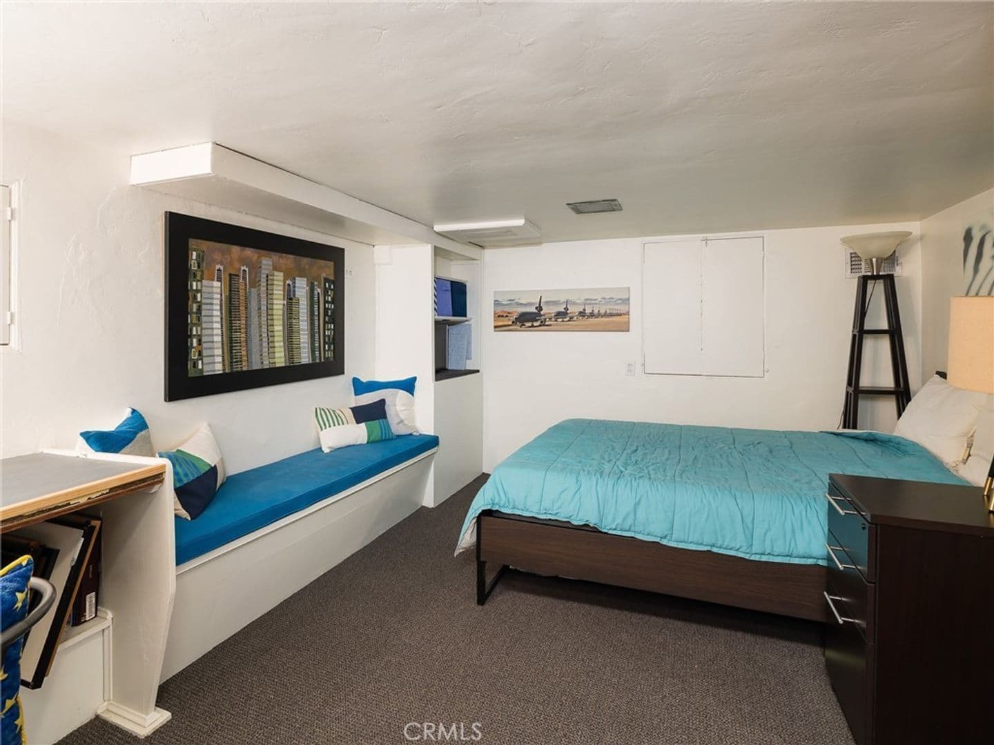 San Pedro House: 1821 S Patton Ave