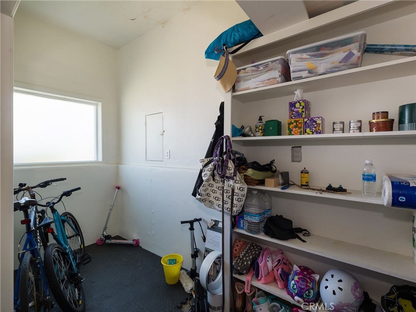 San Pedro House: 1821 S Patton Ave