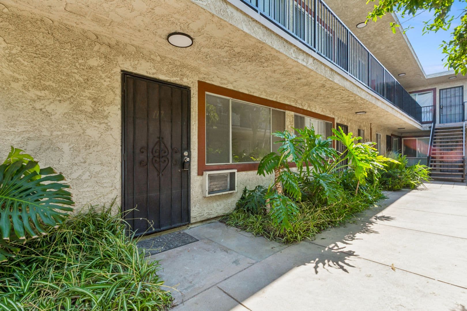Panorama City Condo: 8800 Cedros Ave
