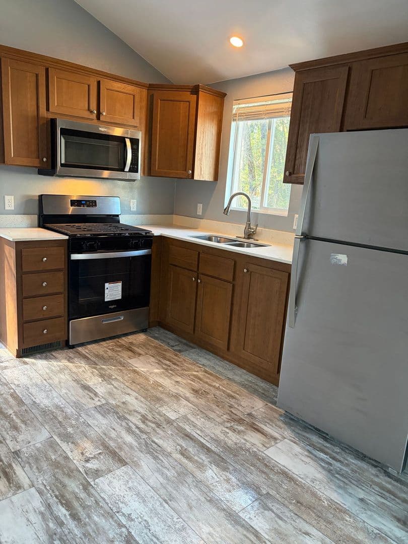 Sonora Apartment: 21581 Phoenix Lake Rd