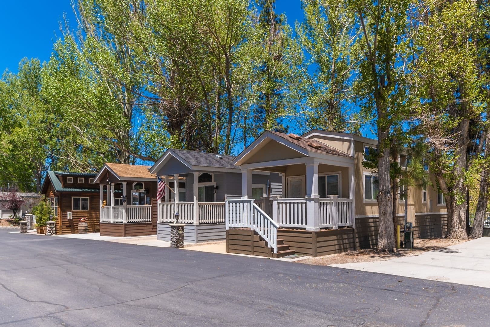 Big Bear Apartment: 547 Alden Rd