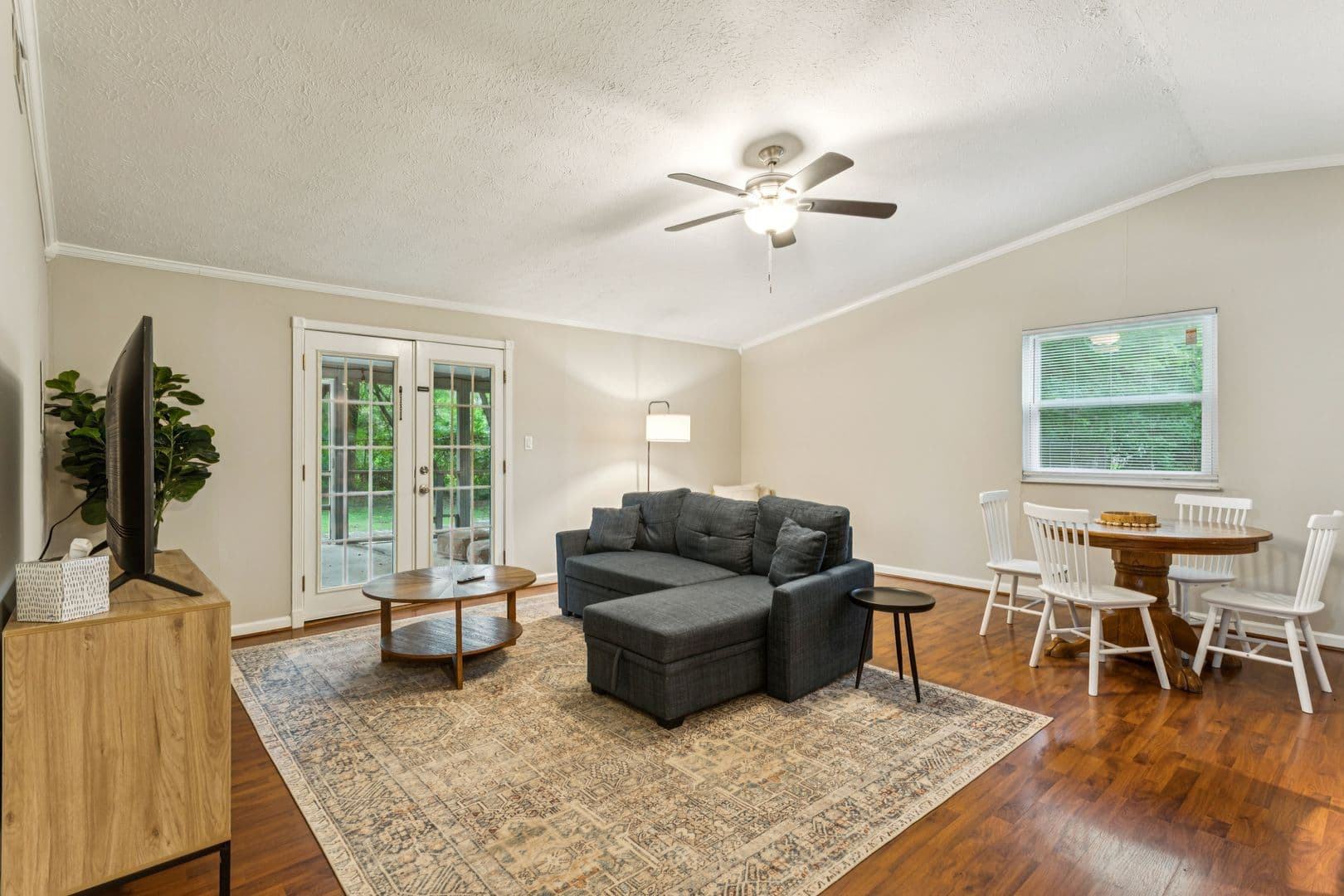 Newport News House: 501 Ashwood Drive