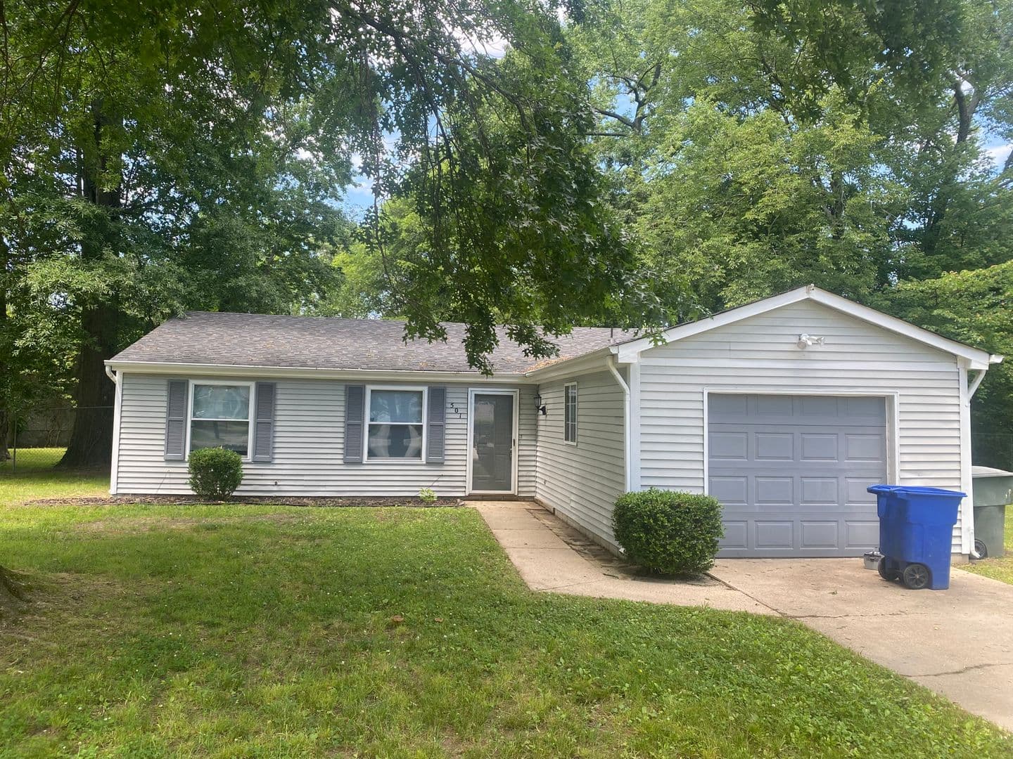 Newport News House: 501 Ashwood Drive