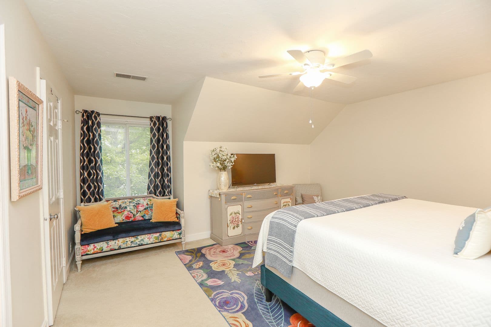 Williamsburg Condo: 86 Winster Fax Rd.