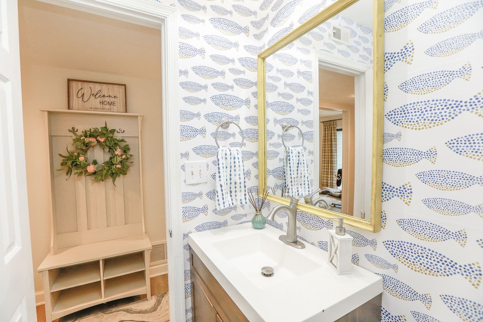 Williamsburg Condo: 86 Winster Fax Rd.