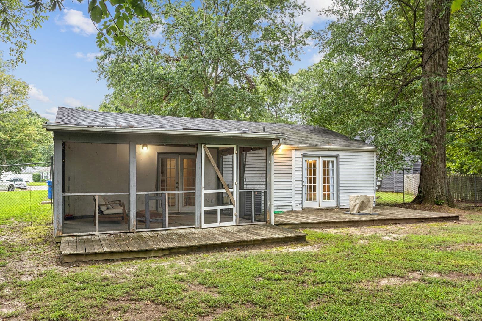Newport News House: 501 Ashwood Drive