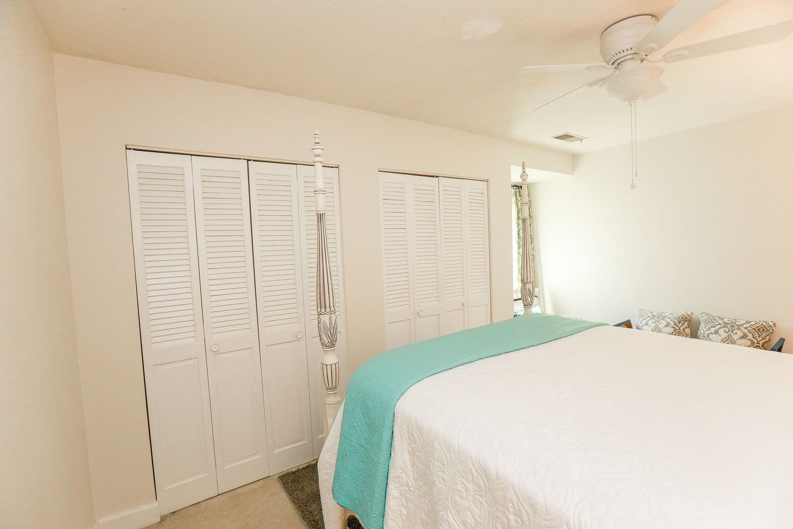 Williamsburg Condo: 86 Winster Fax Rd.