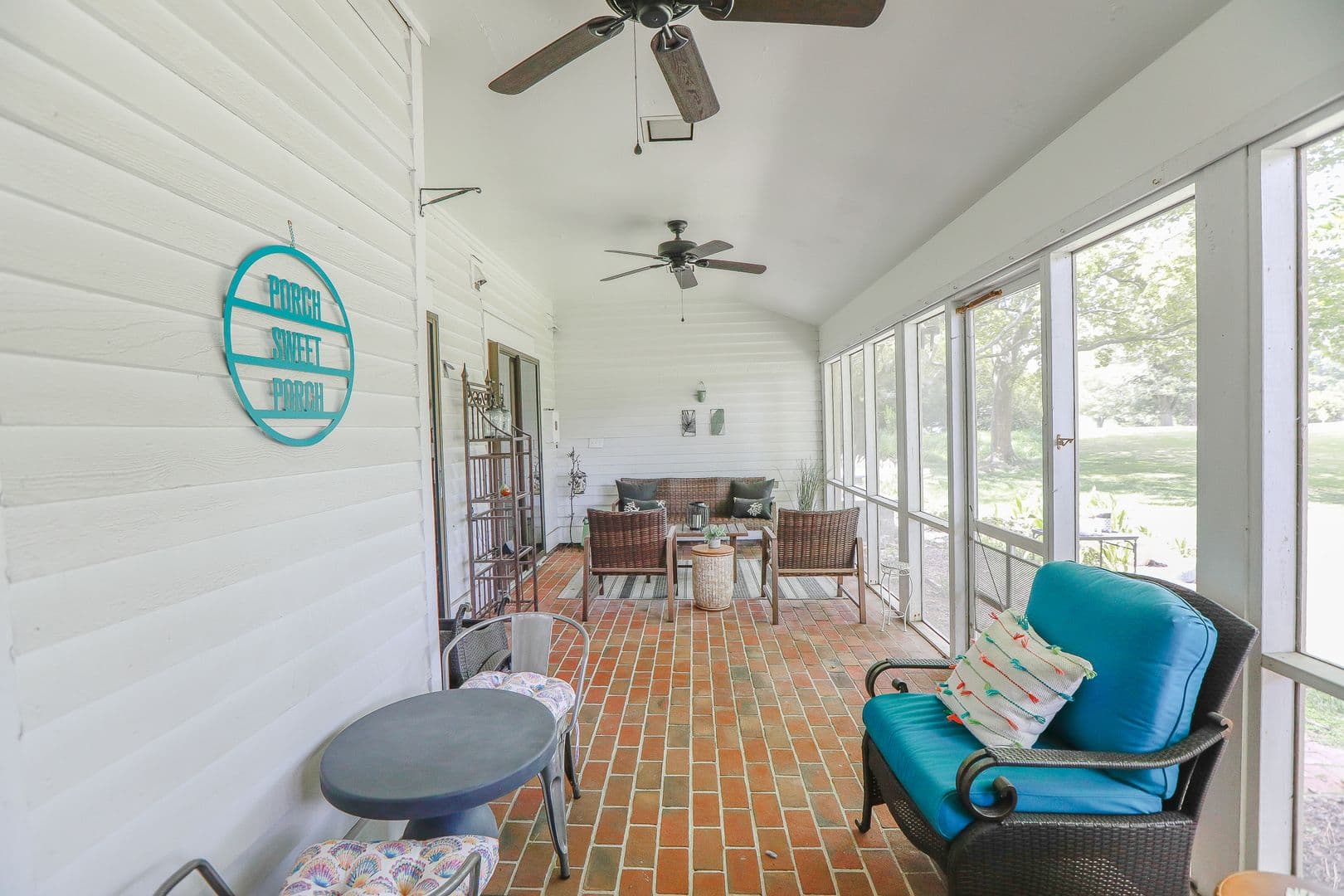 Williamsburg Condo: 86 Winster Fax Rd.
