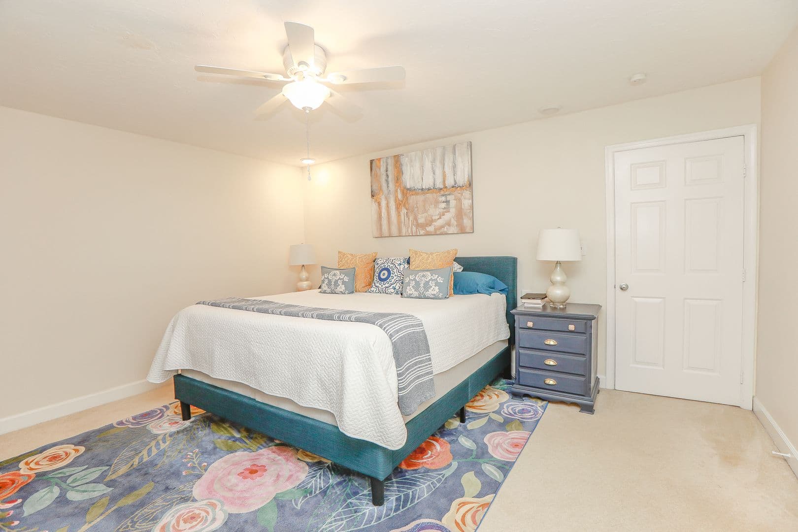 Williamsburg Condo: 86 Winster Fax Rd.