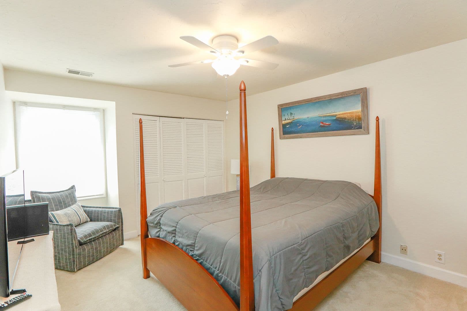 Williamsburg Condo: 86 Winster Fax Rd.