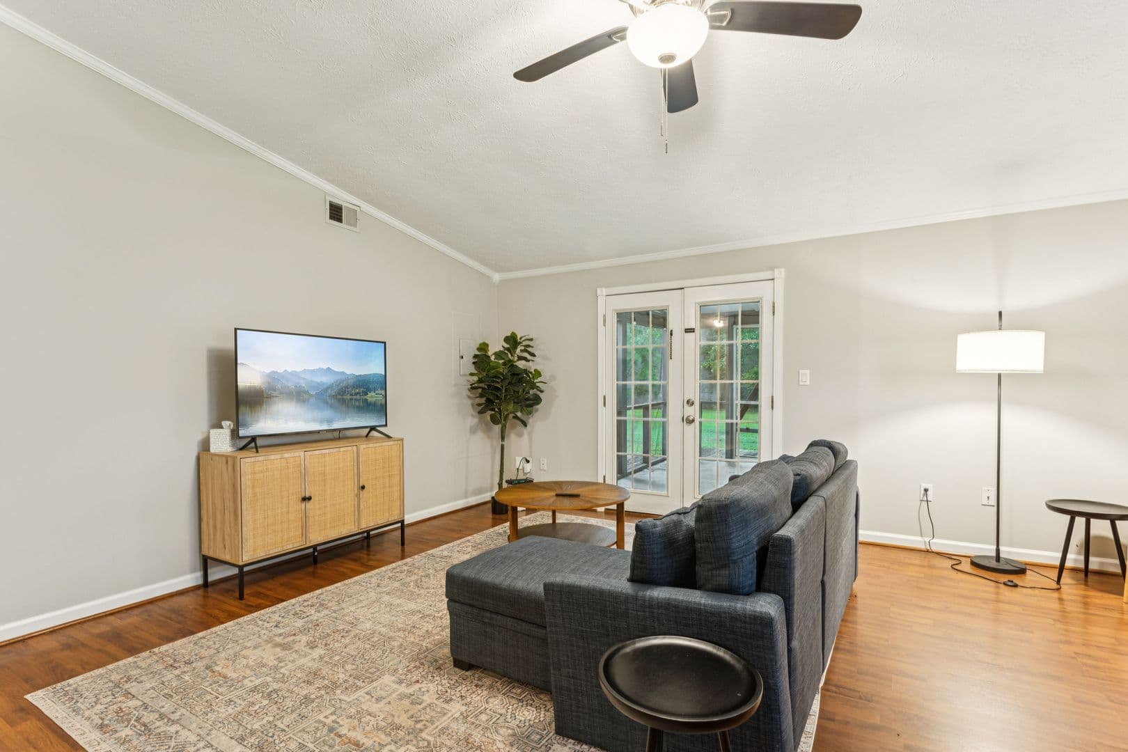 Newport News House: 501 Ashwood Drive