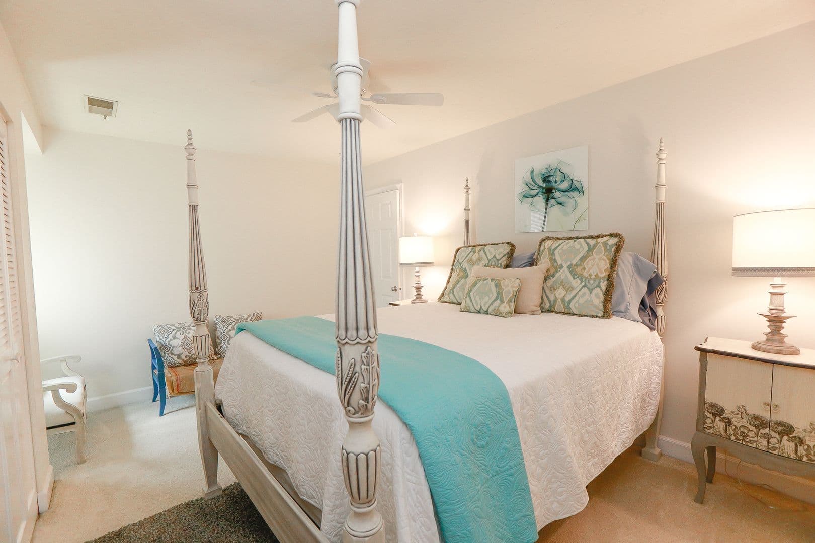 Williamsburg Condo: 86 Winster Fax Rd.
