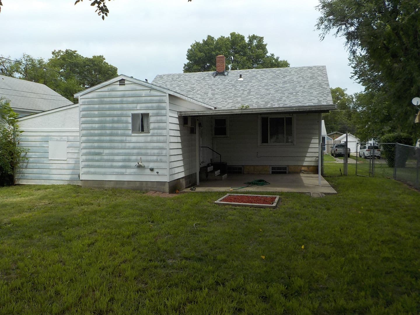 Junction CIty House: 815 W. 7th St.