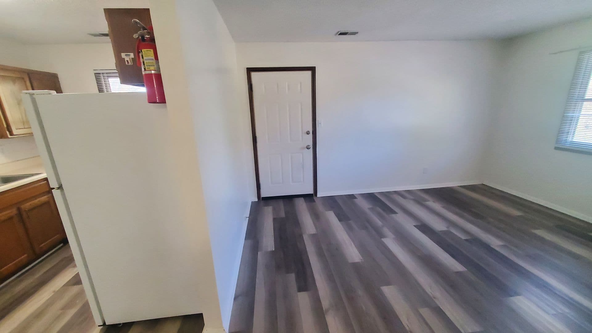 Manhattan Condo: 822 Fremont #9