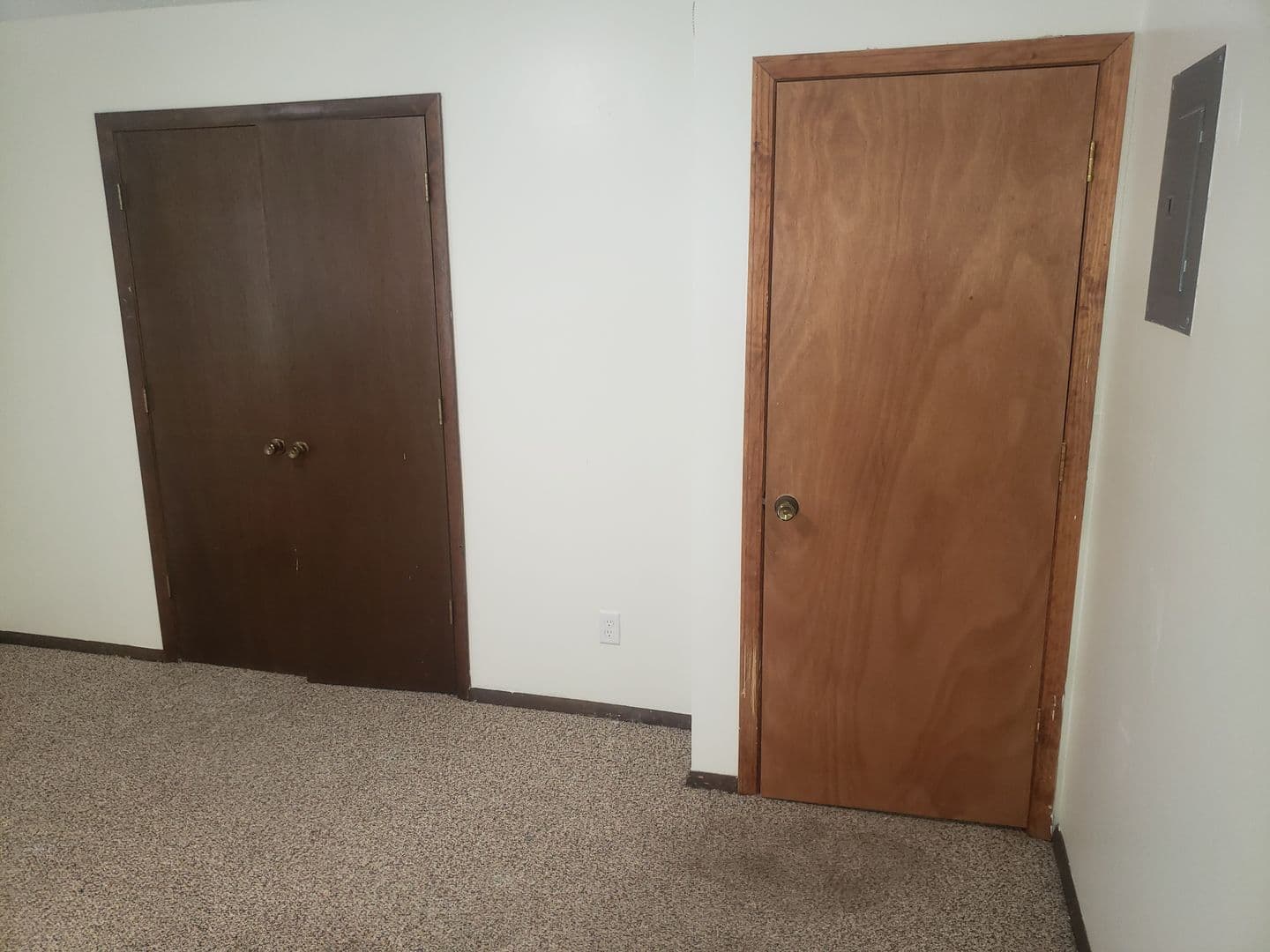Manhattan Condo: 822 Fremont #5