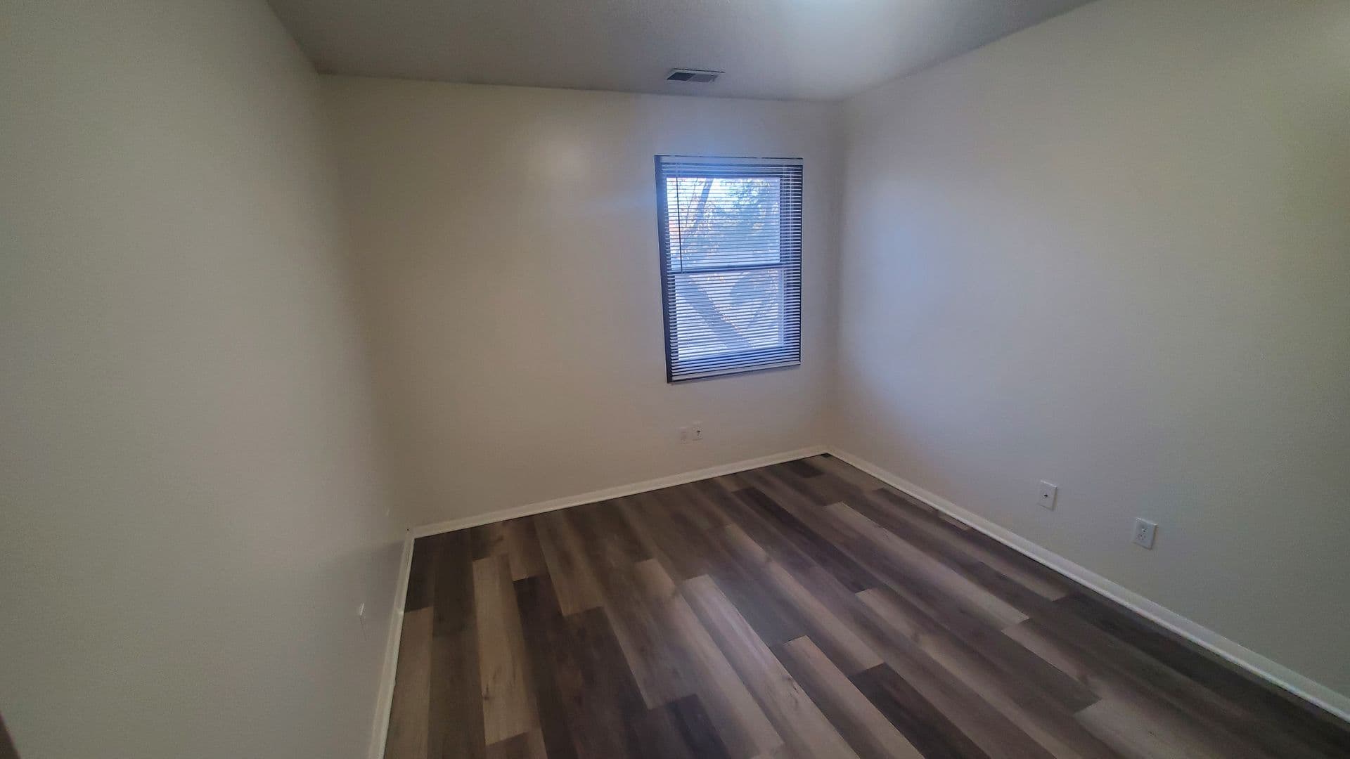 Manhattan Condo: 822 Fremont #9