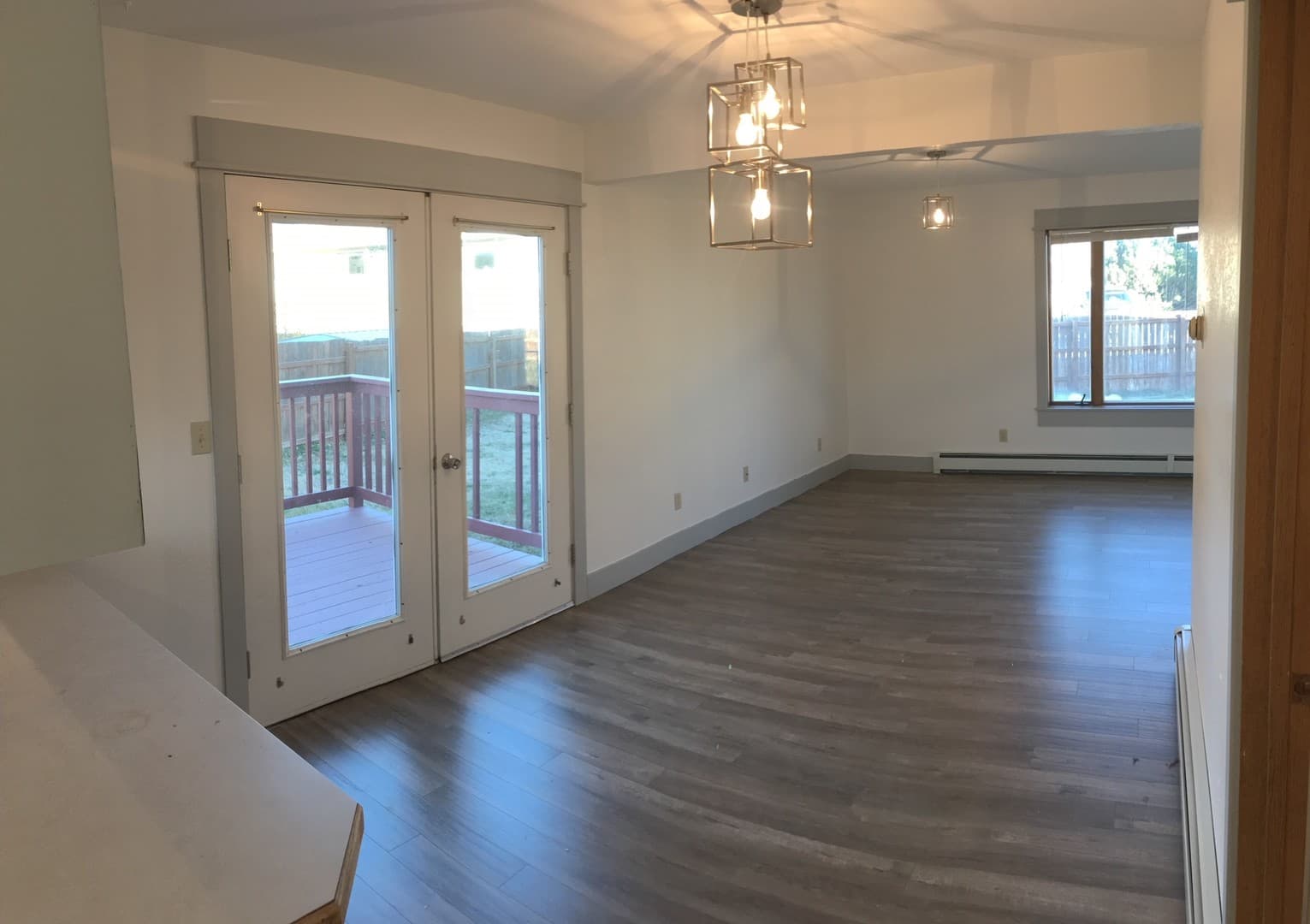 Belgrade Apartment: 916 Montana St.