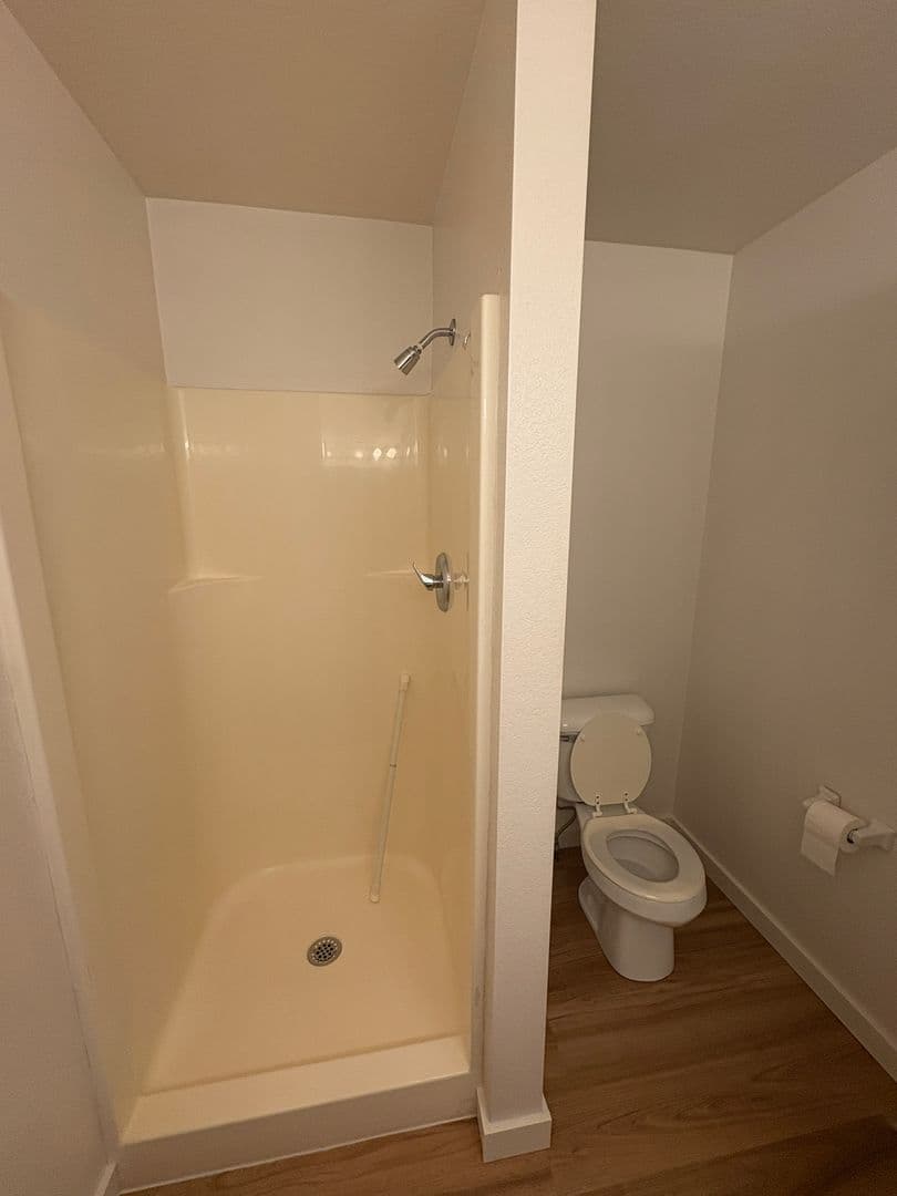 Bozeman House: 411 Greenway