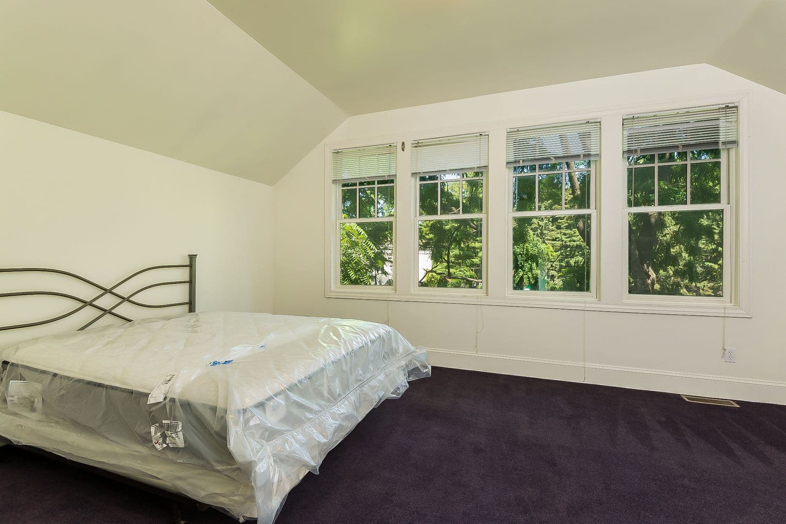 Ann Arbor Apartment: 1610-1612 Washtenaw Ave