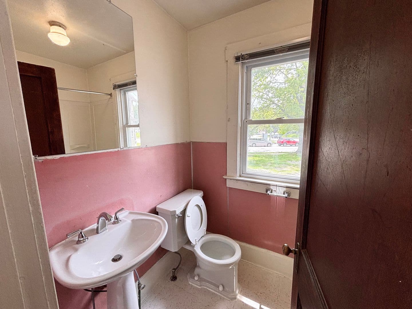 Ann Arbor House: 1318 Wilmot
