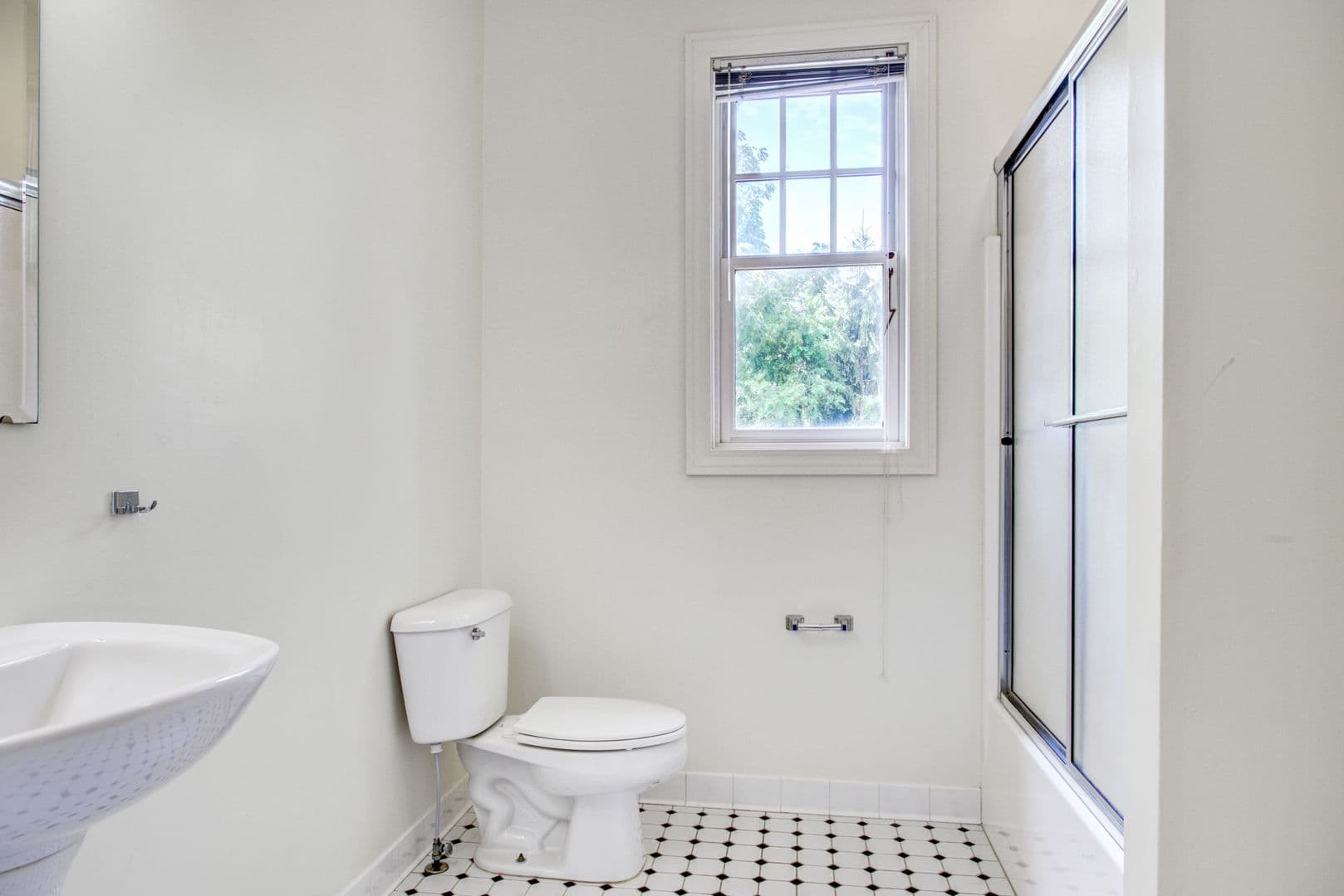 Ann Arbor Apartment: 1616-1618 Washtenaw Ave