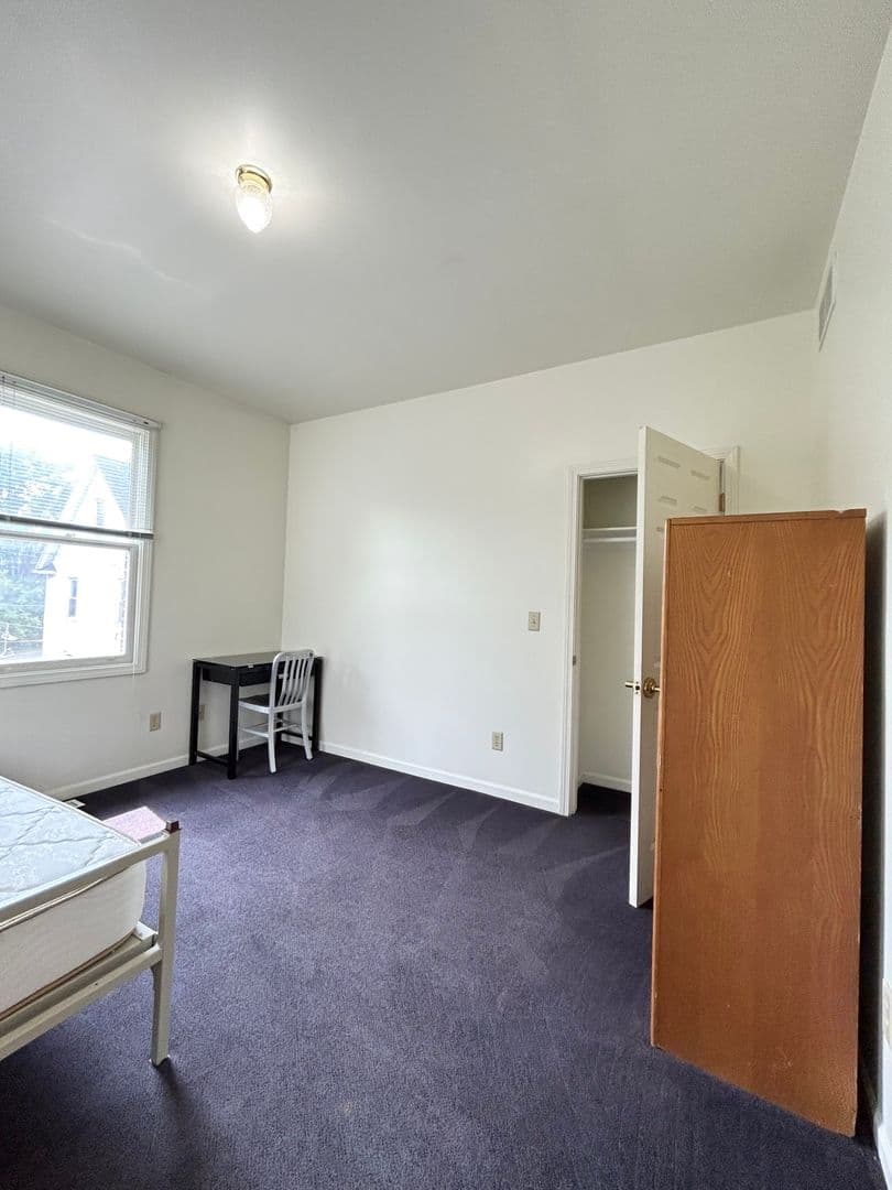 Ann Arbor House: 1348 Wilmot Ct.