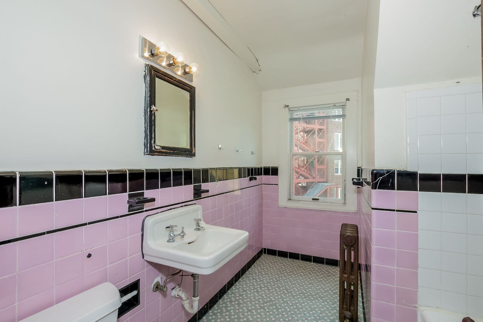 Ann Arbor Apartment: 1328 Washtenaw Ave