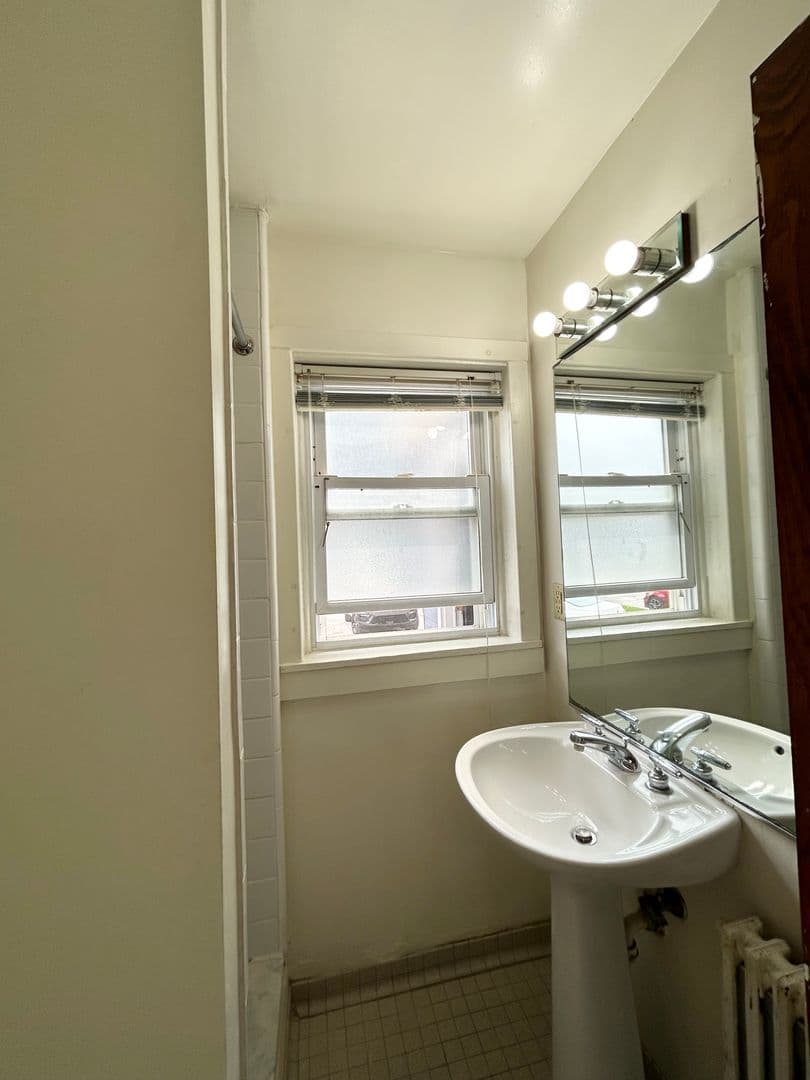 Ann Arbor Apartment: 514 S. Forest Ave