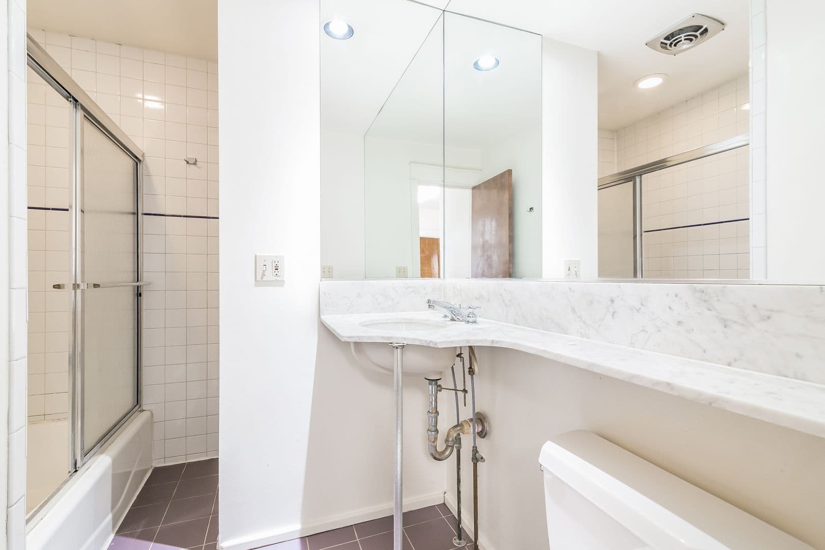 Ann Arbor House: 1301 Washtenaw Ave