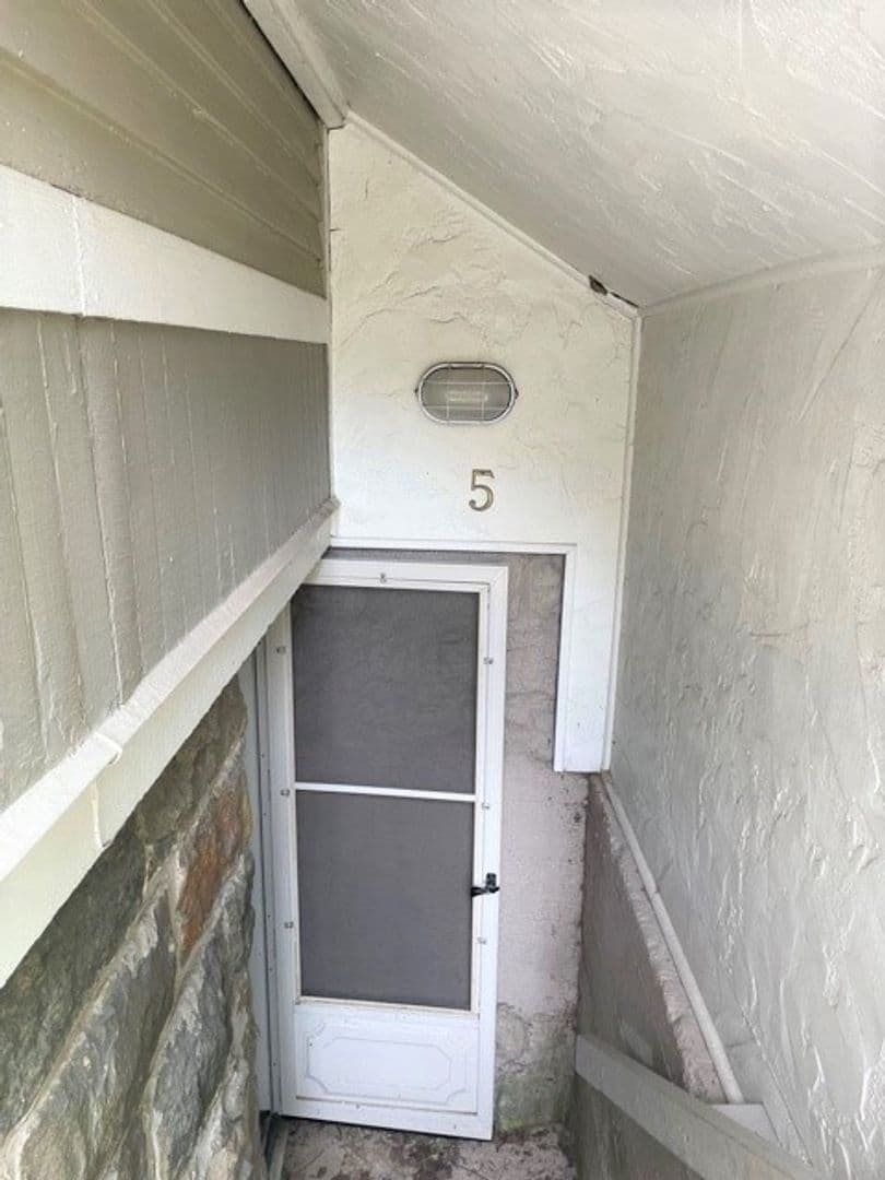 Ann Arbor Apartment: 1308 Geddes Ave