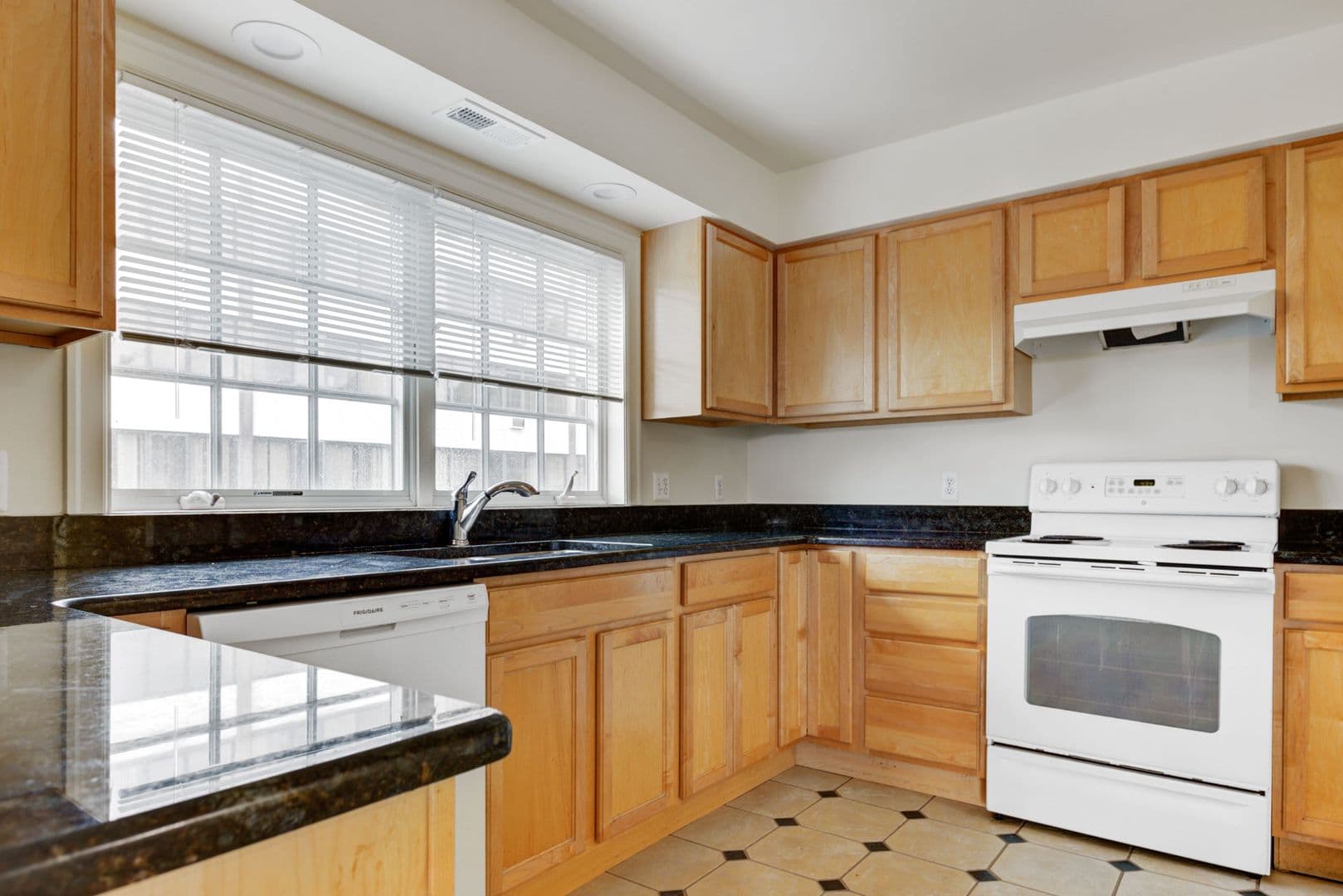 Ann Arbor Apartment: 727 S. Forest Ave
