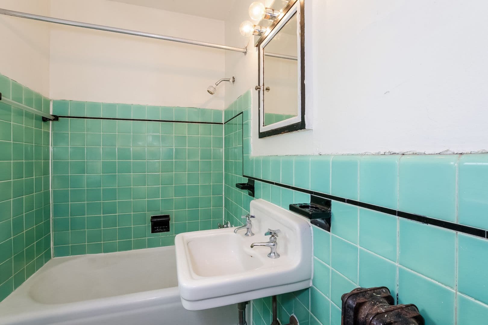 Ann Arbor Apartment: 1328 Washtenaw Ave
