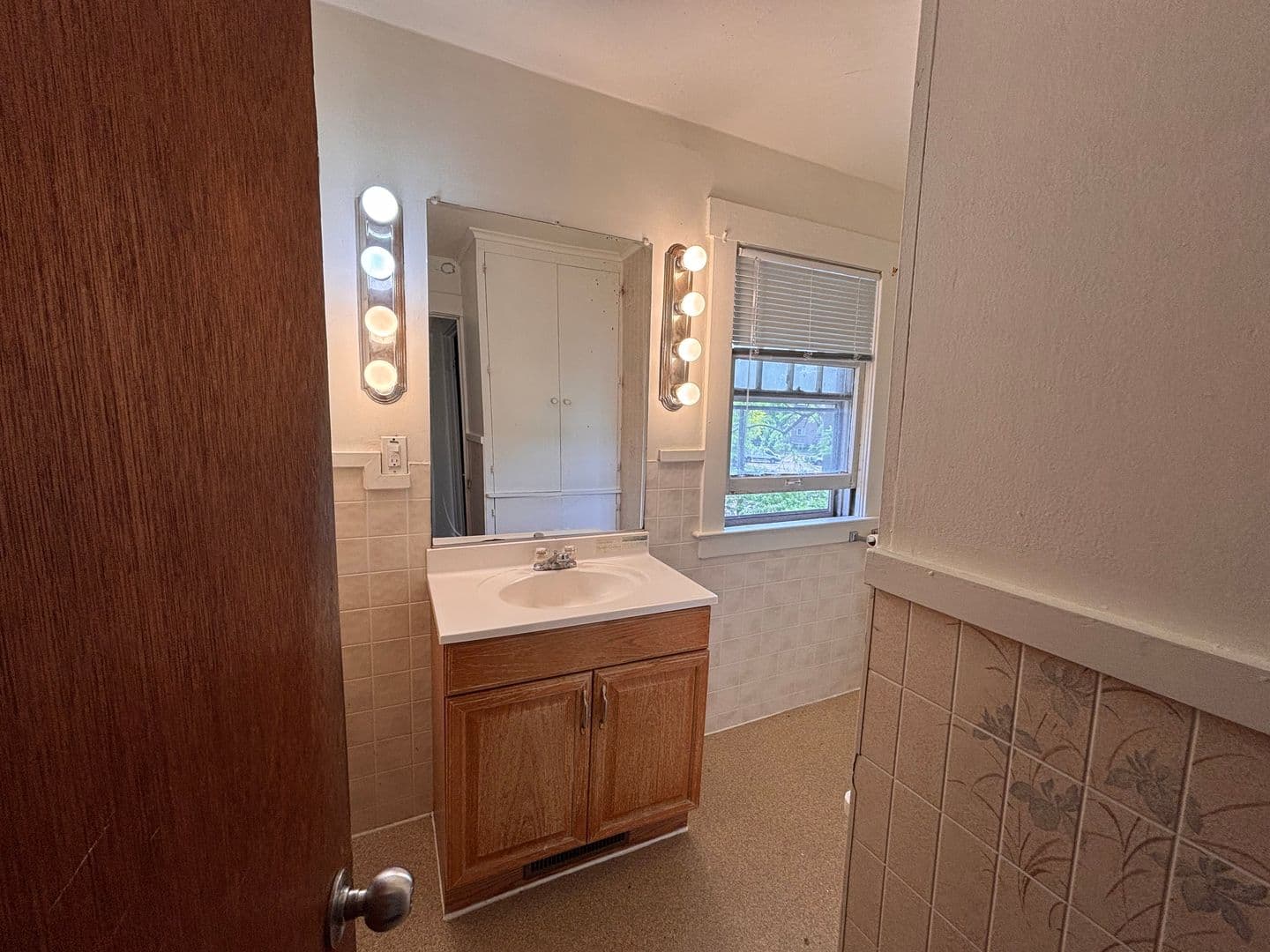 Ann Arbor House: 1318 Wilmot