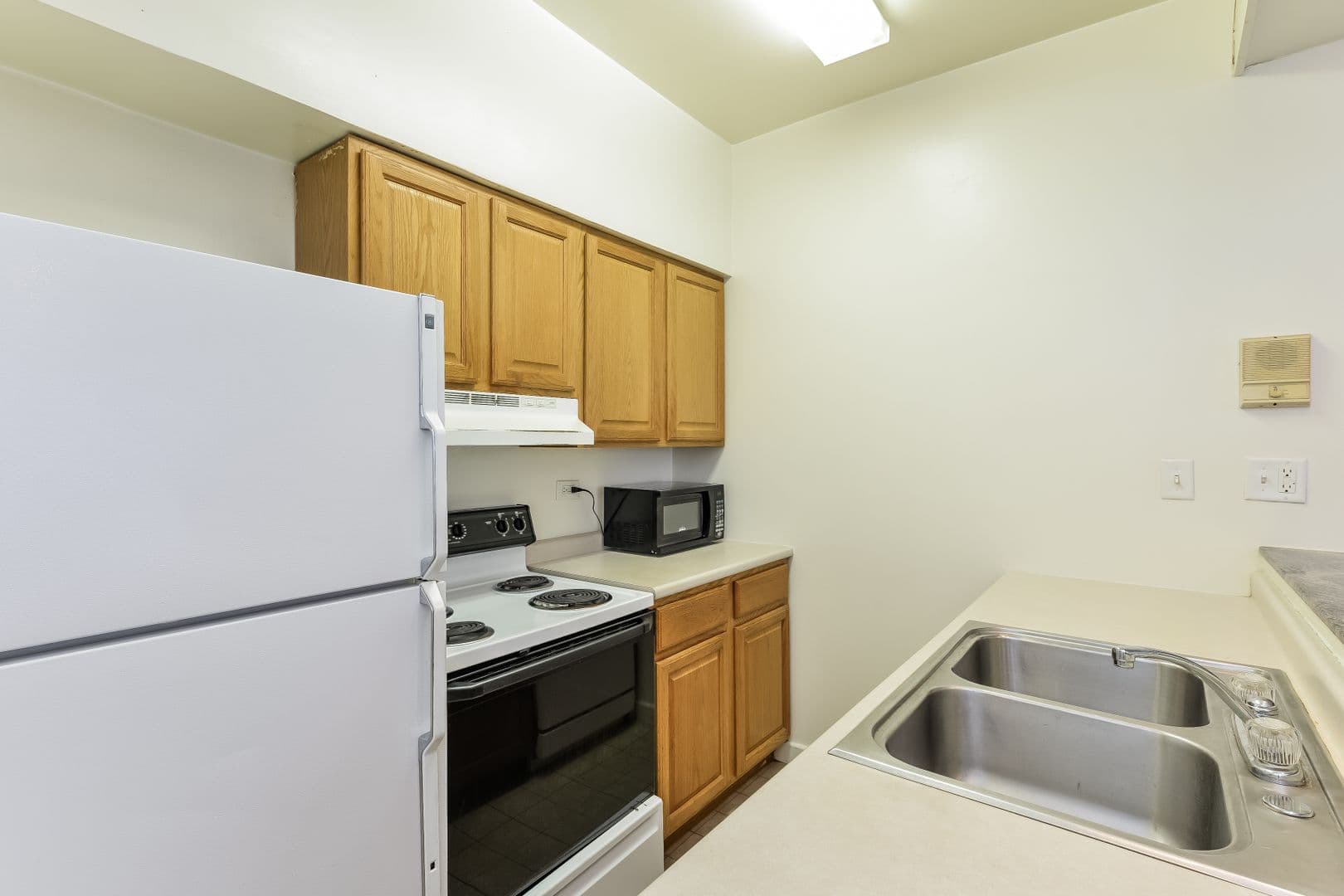 Ann Arbor Apartment: 1325 S. University Ave