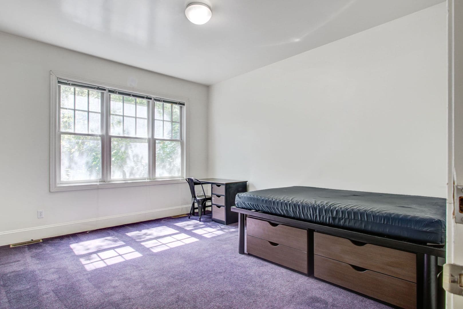 Ann Arbor Apartment: 1610-1612 Washtenaw Ave