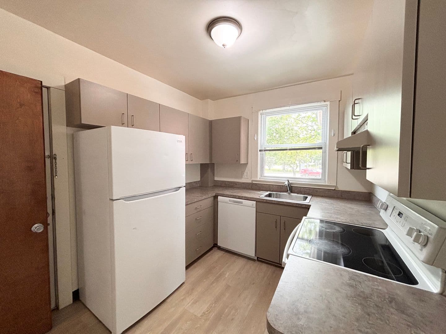 Ann Arbor House: 1318 Wilmot