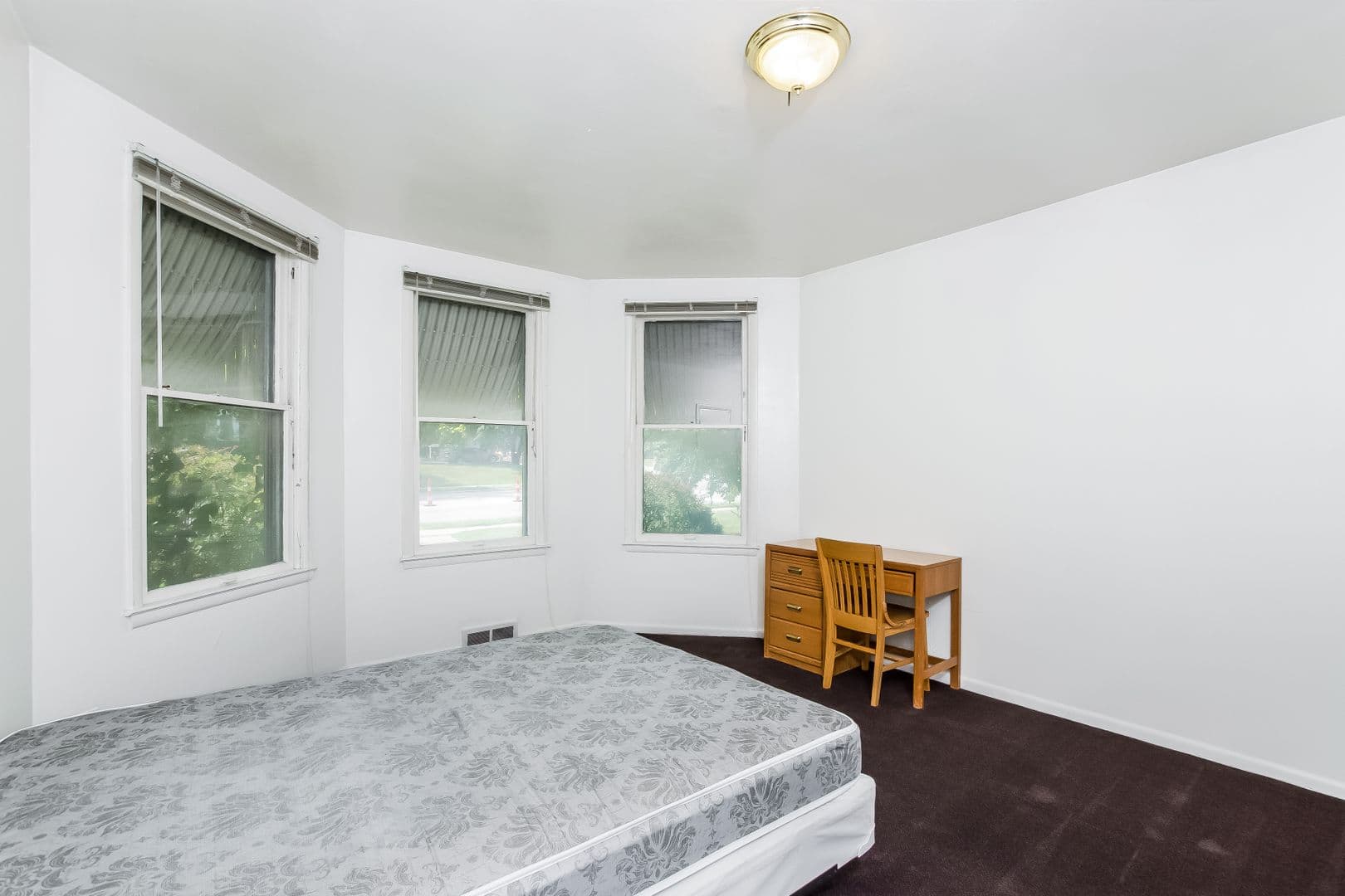 Ann Arbor Apartment: 1331 Washtenaw Ave