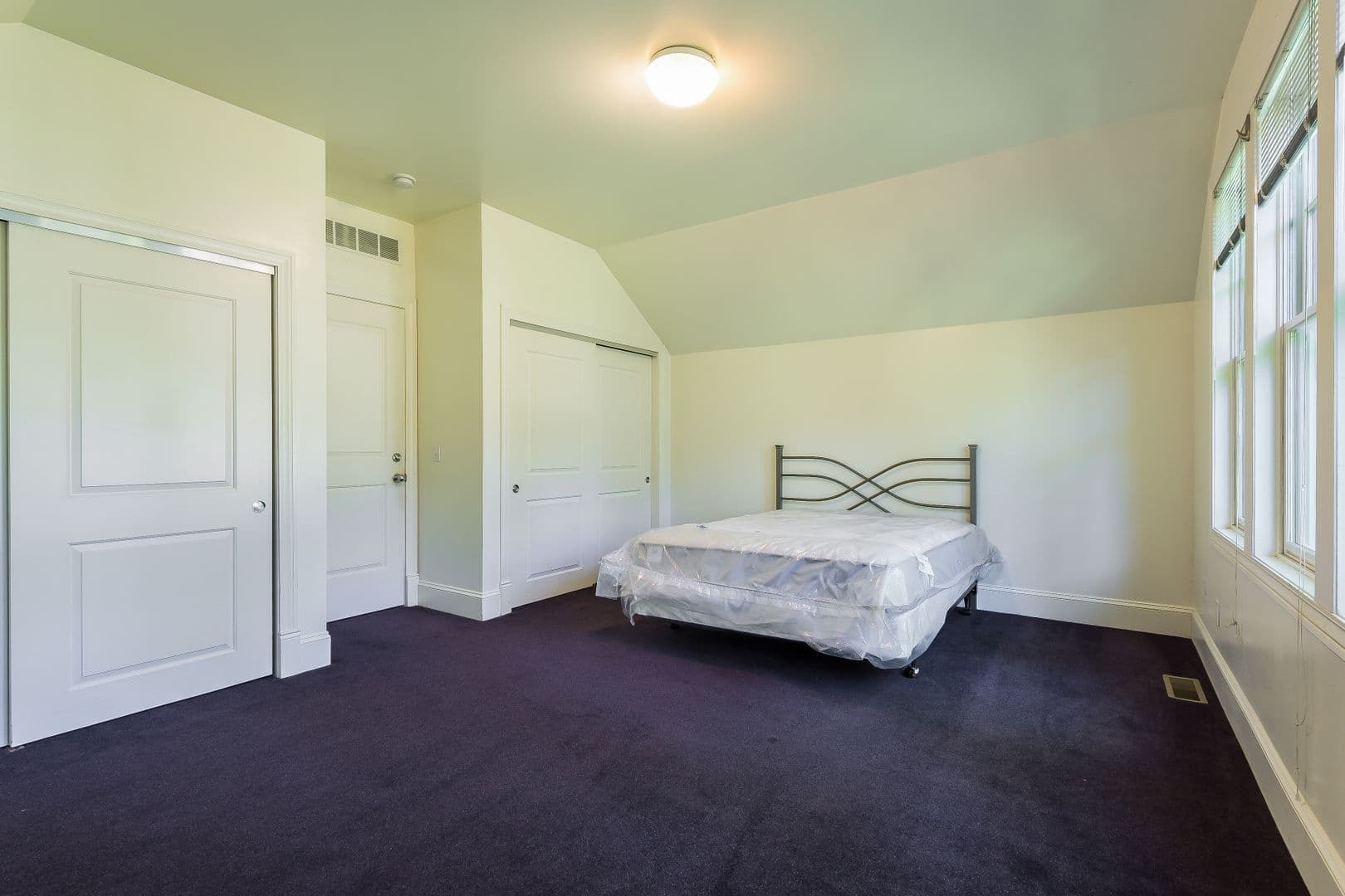 Ann Arbor Apartment: 1610-1612 Washtenaw Ave