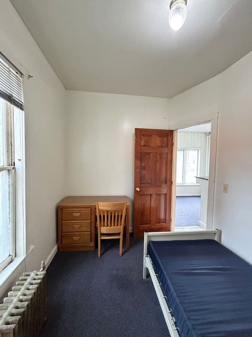 Ann Arbor Apartment: 514 S. Forest Ave
