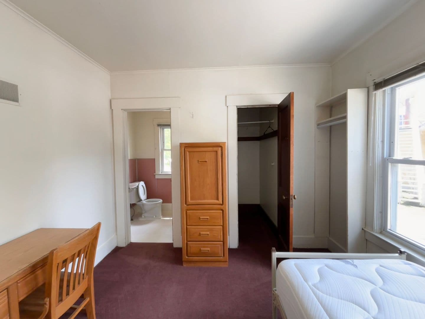 Ann Arbor House: 1318 Wilmot