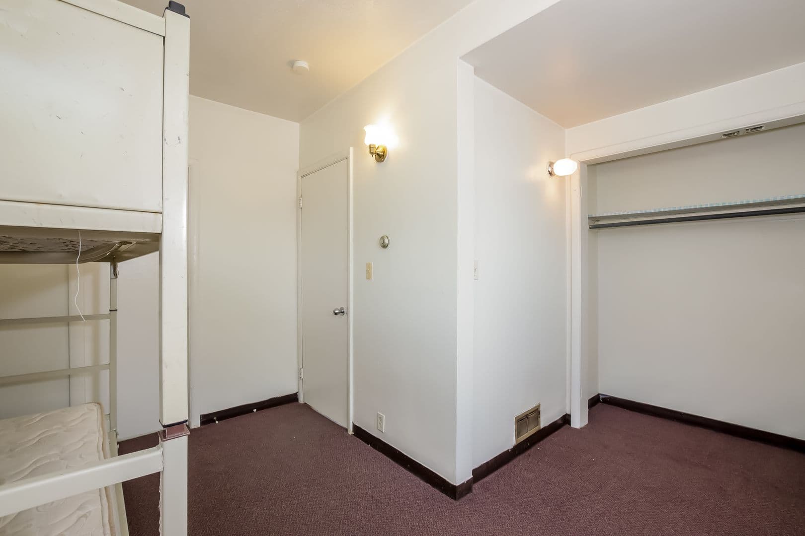 Ann Arbor Apartment: 1331 Washtenaw Ave