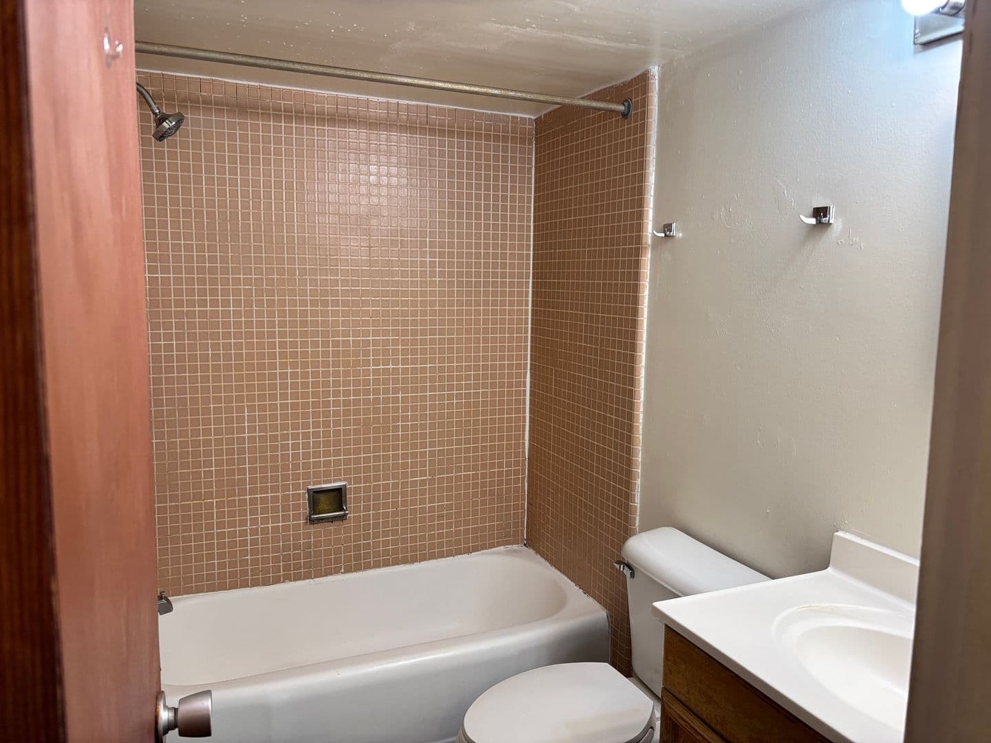 Ann Arbor Apartment: 1335 S. University Ave