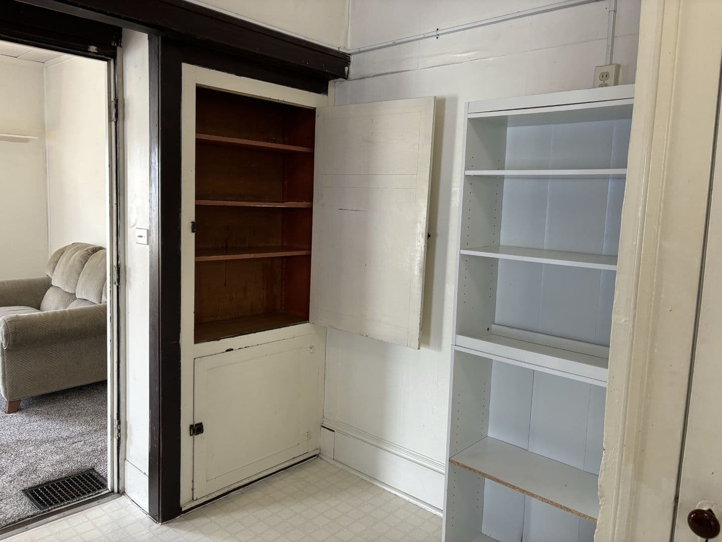 Ann Arbor Apartment: 1307 Washtenaw Ave