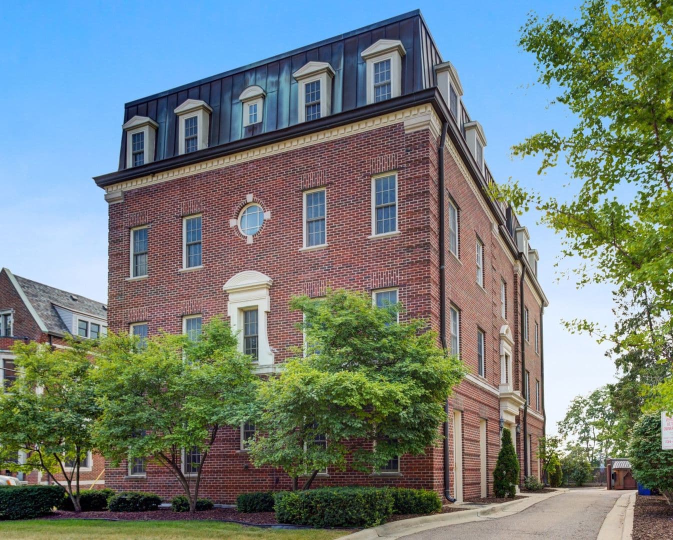Ann Arbor Apartment: 616 Monroe St