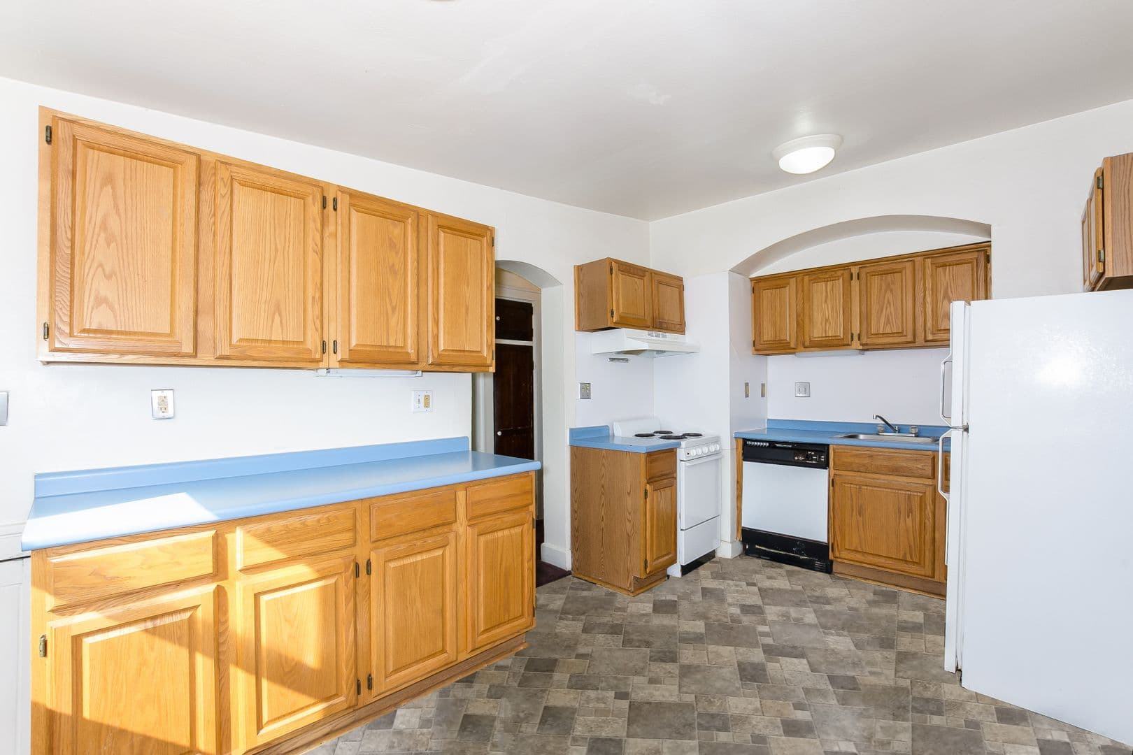 Ann Arbor Apartment: 1328 Washtenaw Ave