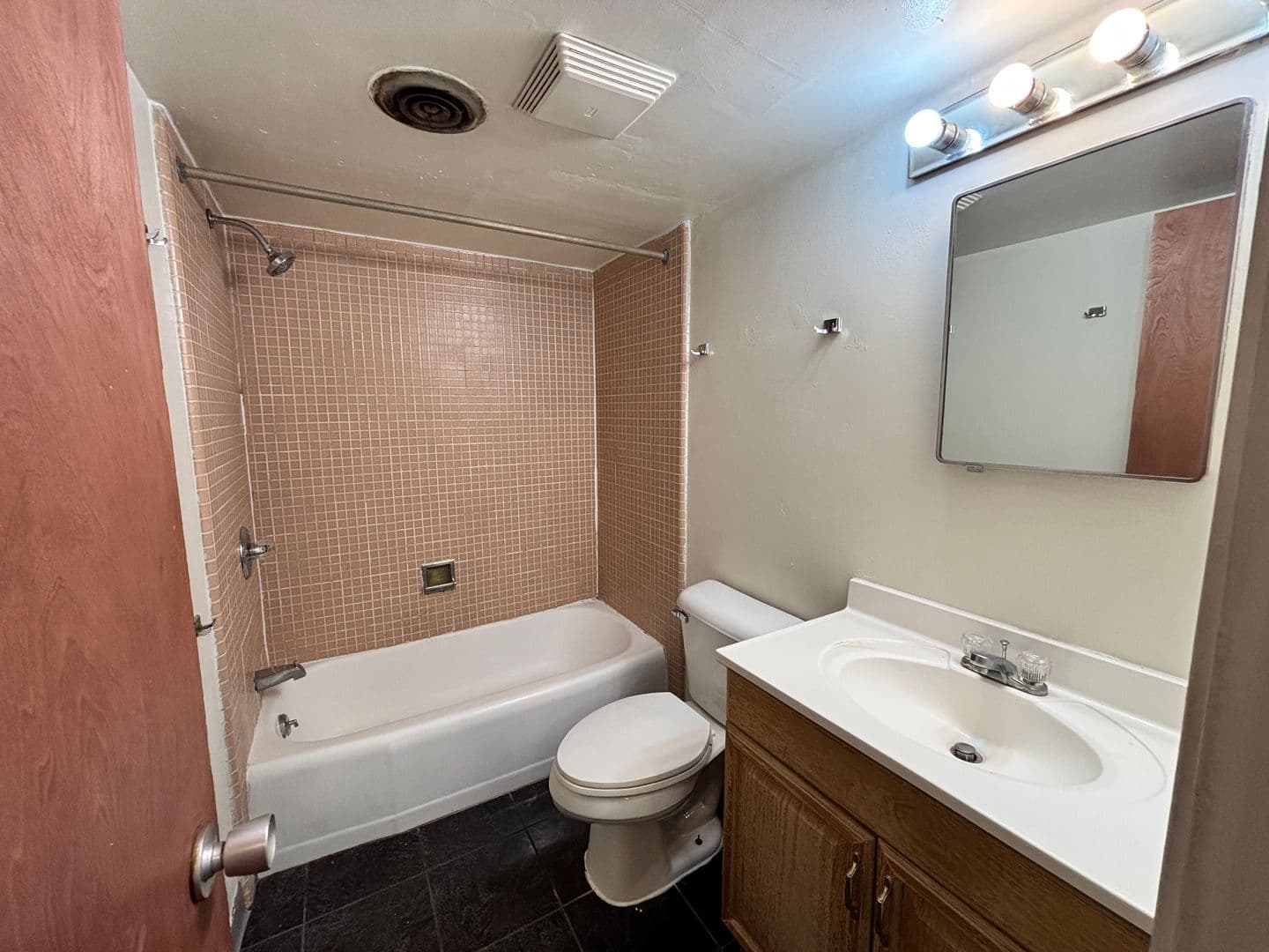 Ann Arbor Apartment: 1335 S. University Ave